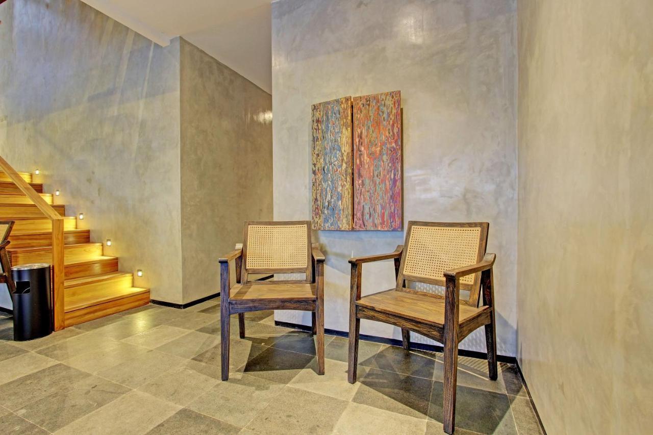 Super Oyo Capital O 92987 Keenan Living Perumnas Maguwo Bagian luar foto